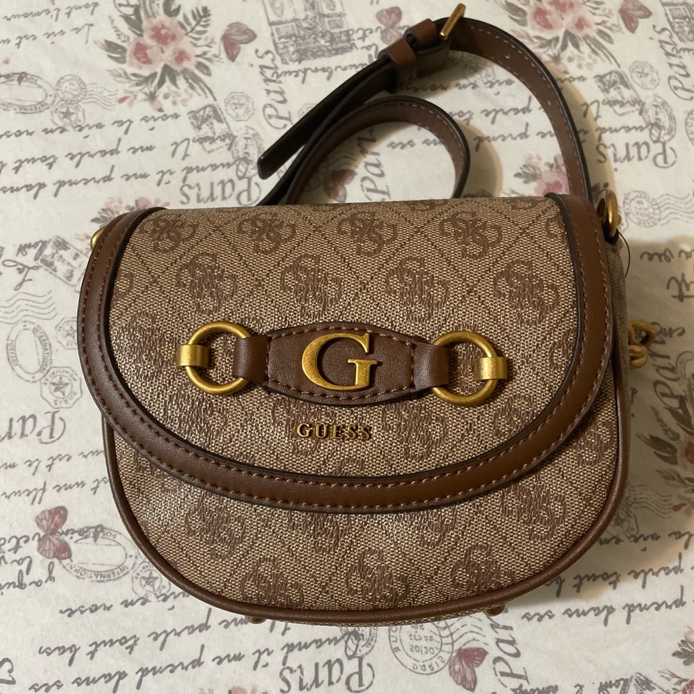 New Guess Crossbody purse